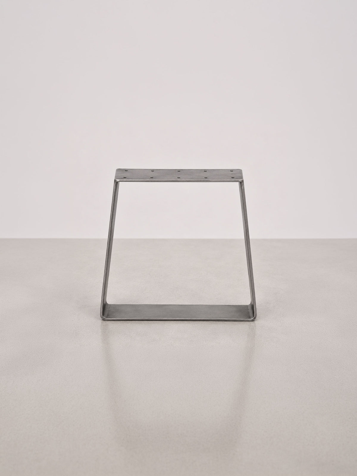 Trapez bordben, 45 cm – Raw Metal