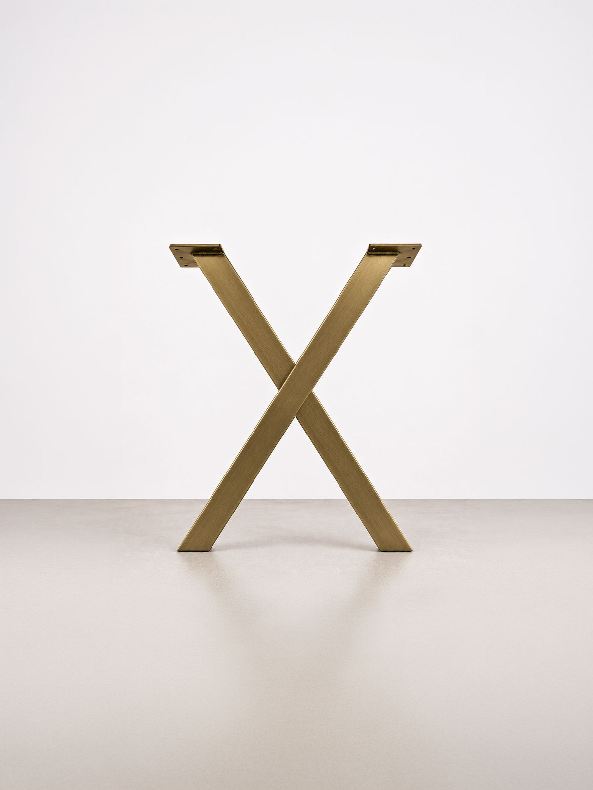 X-formede bordben, 71 cm – Messing
