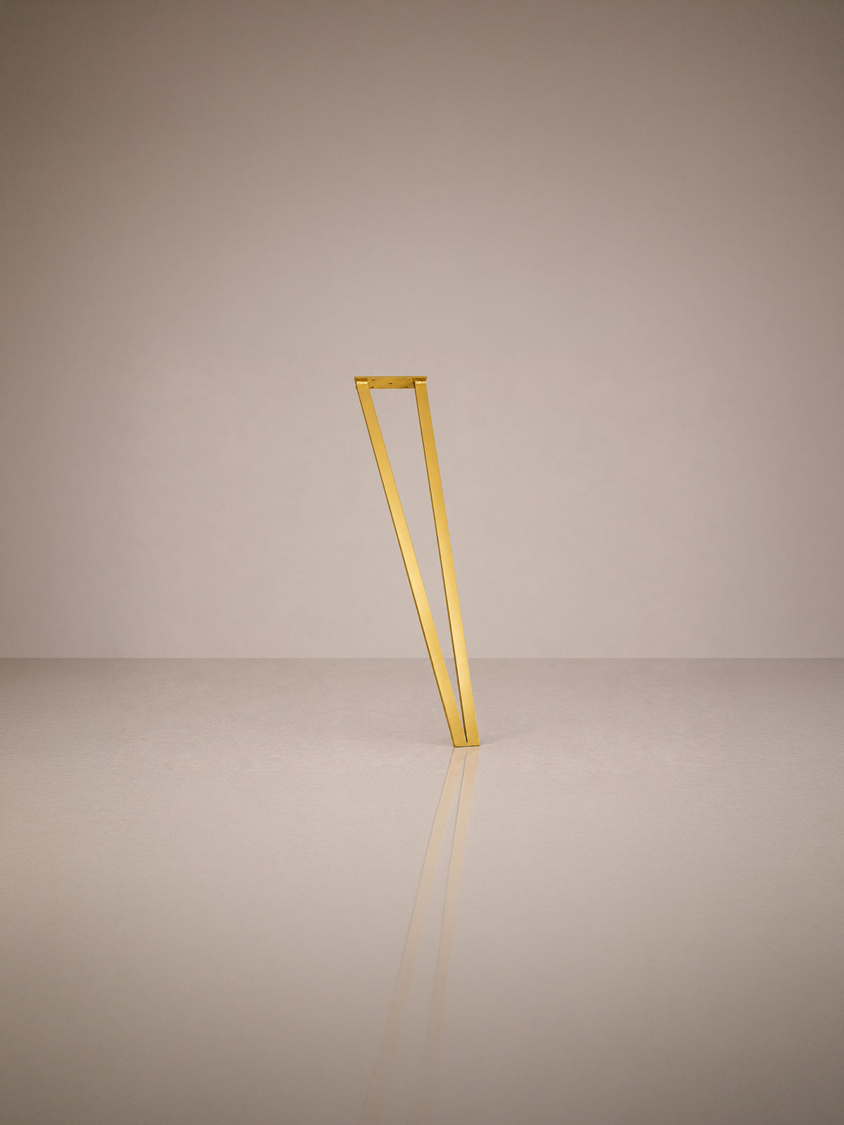 V-formede Hairpin bordben, 71 cm – Messing